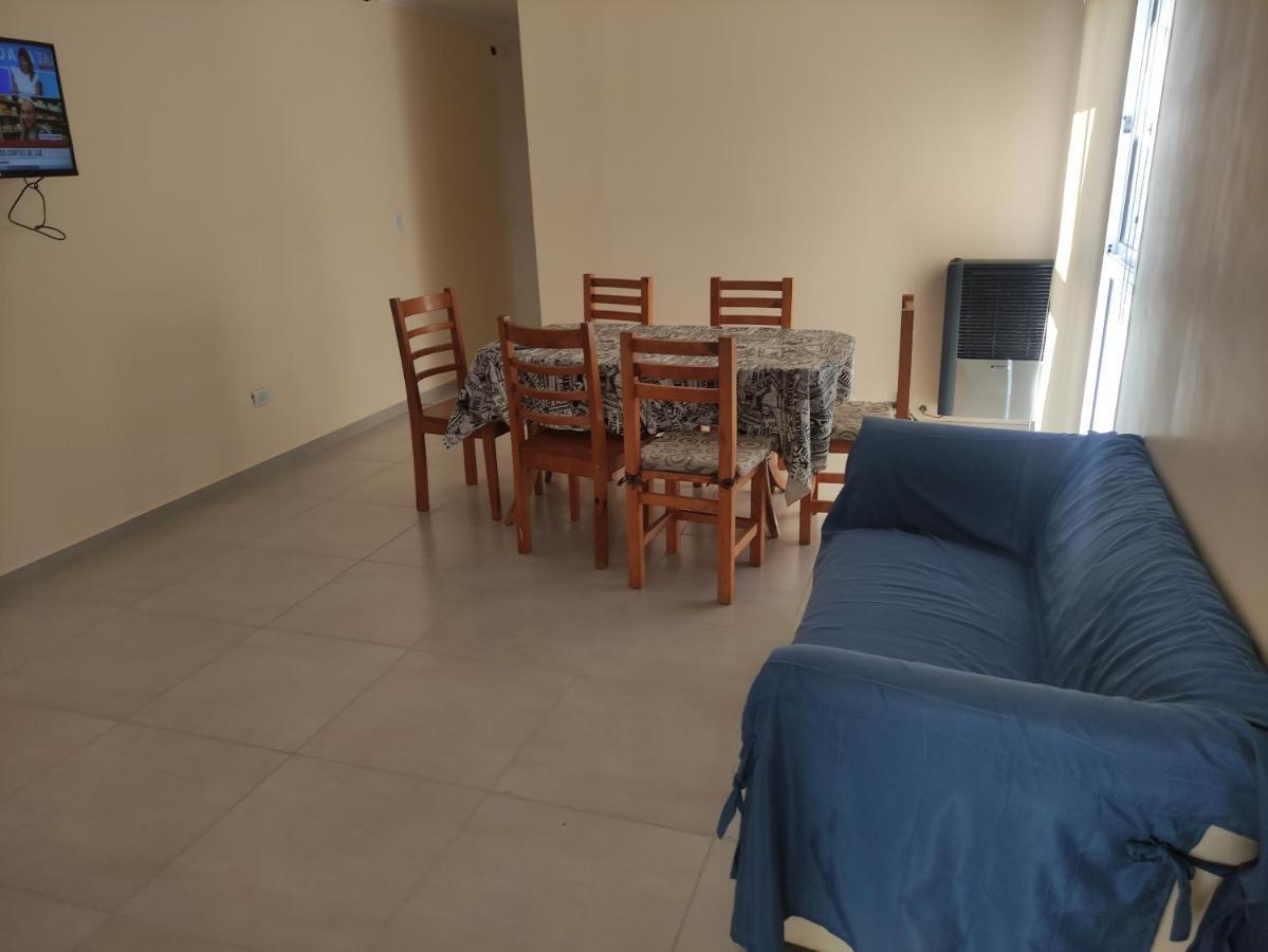 Belgrano 658 Nqn - Piso 1 Dto 1 Apartment เนวเก็น ภายนอก รูปภาพ